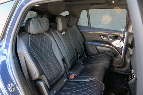 Mercedes-Benz EQS VUS 2023 : essai routier Body Image
