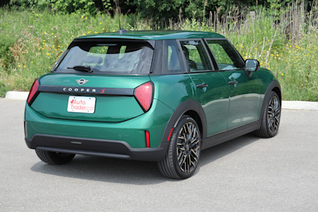 2025 Mini Cooper S 5 Door Review Body Image