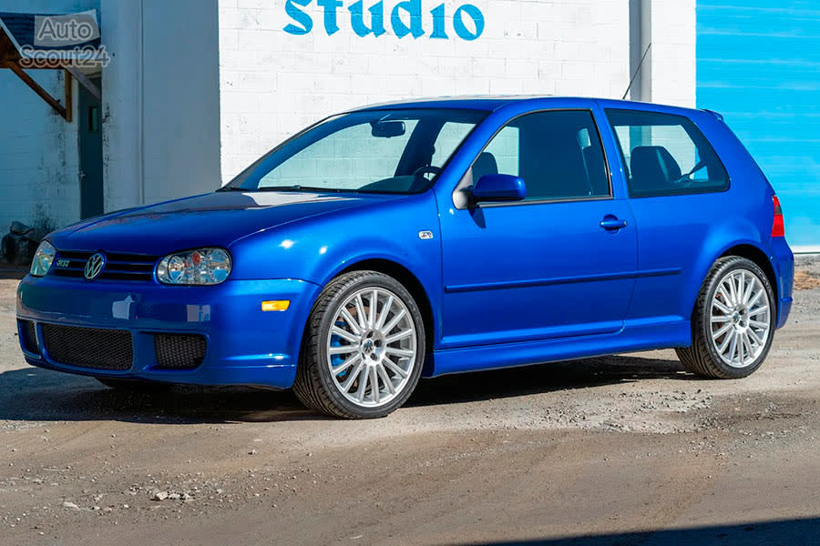 volkswagen-golf-r32-autoscout24 (2).jpg