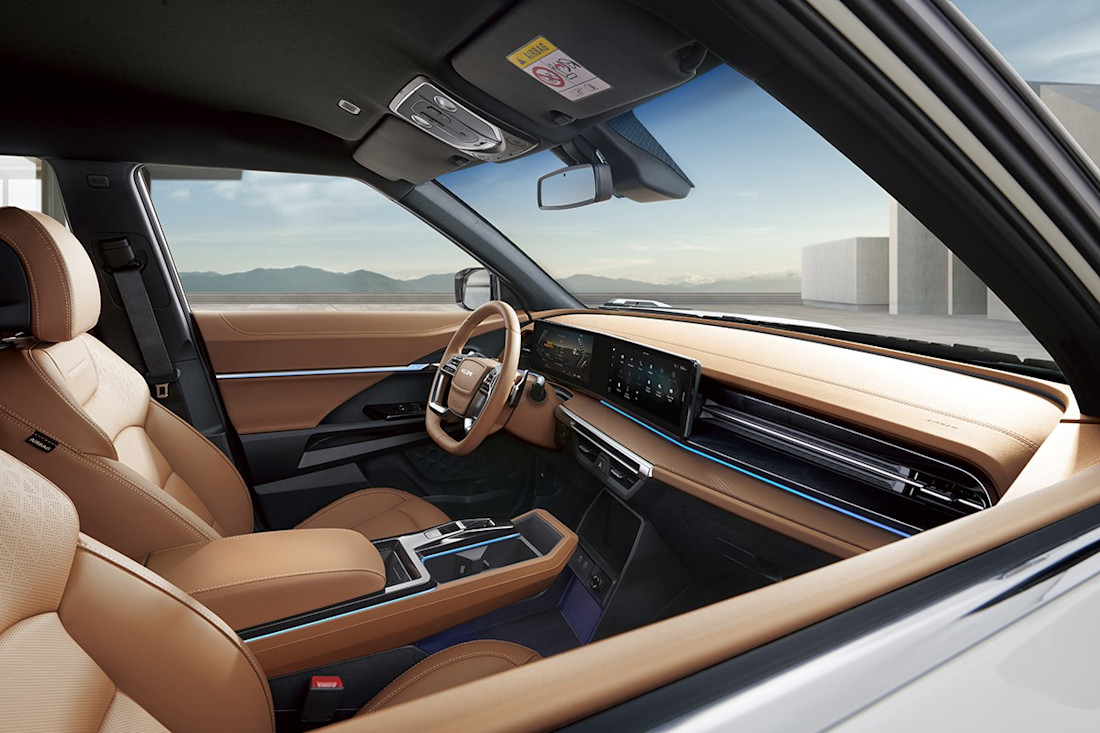 BEBE20250703 KGM Torres 02