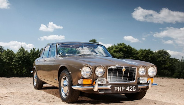 Jaguar XJ6