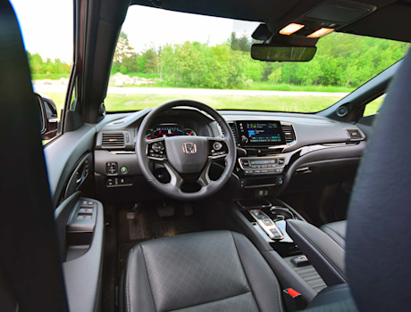 Editorial 2019 honda passport touring 19 jp