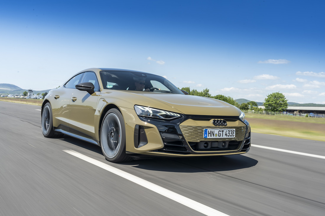 Met je elektrische auto op vakantie? Deze EV's kunnen het best tegen hitte