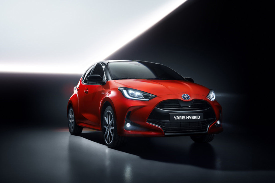 toyota-yaris (8).jpg