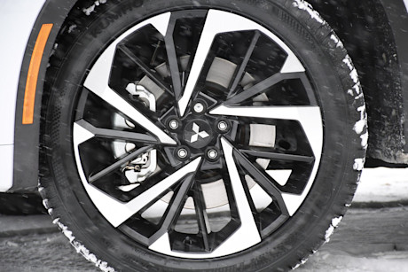 Mitsubishi Outlander PHEV 2023 : premier essai Image