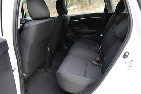 Editorial honda fit lx cvt 2019 8