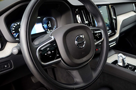 Editorial volvo xc60 t8 2018 25 va