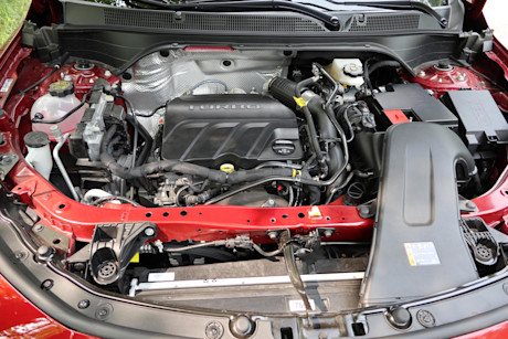 Editorial 2024 buick envista st fd 230711 16 jm