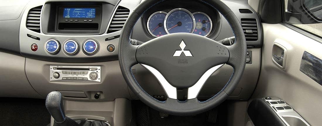 mitsubishi-pick-up-l-03