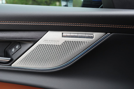Editorial 2021 jaguar xf p300 r dynamic 35 jm