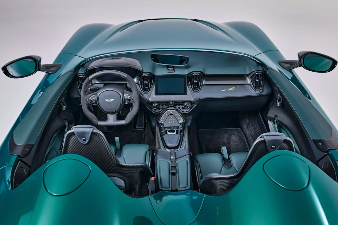 Aston-Martin-DBR22-fernando-alonso (3).jpg