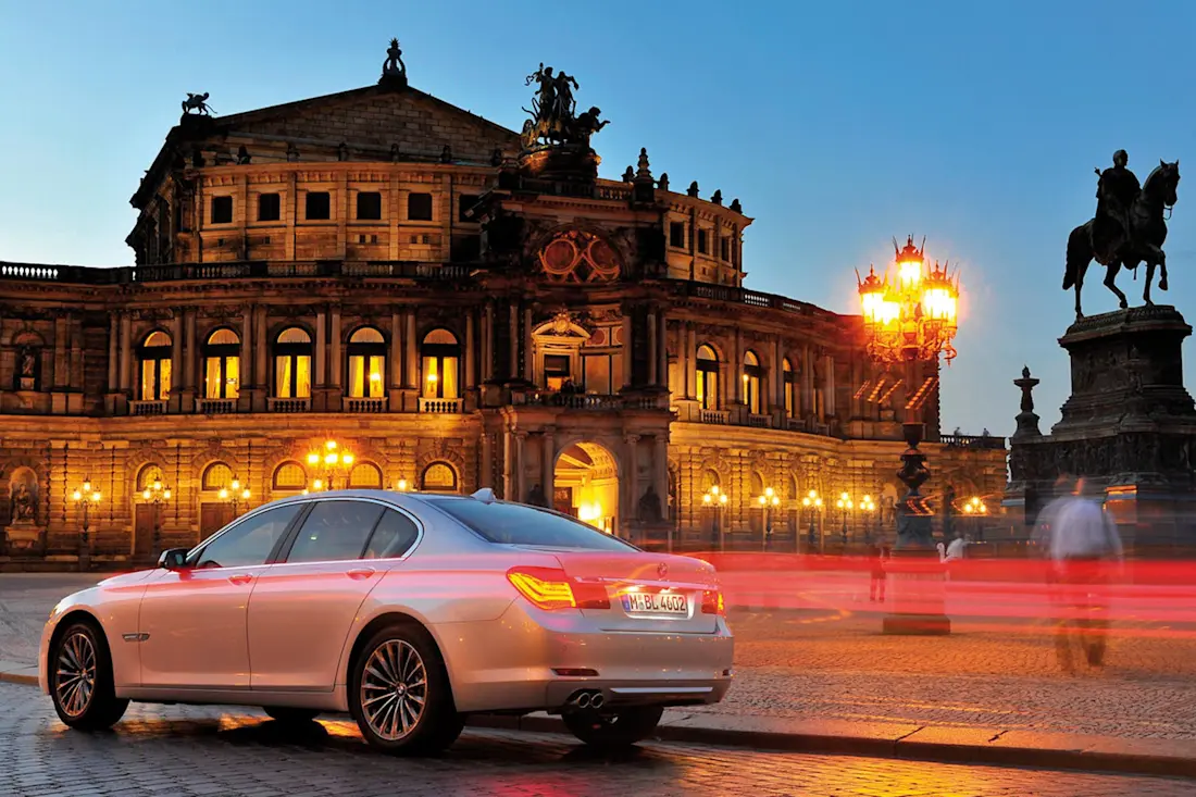bmw-730d-nacht