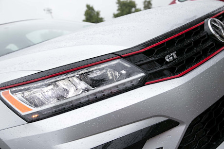 Editorial 2018 volkswagen passat gt 02 jw