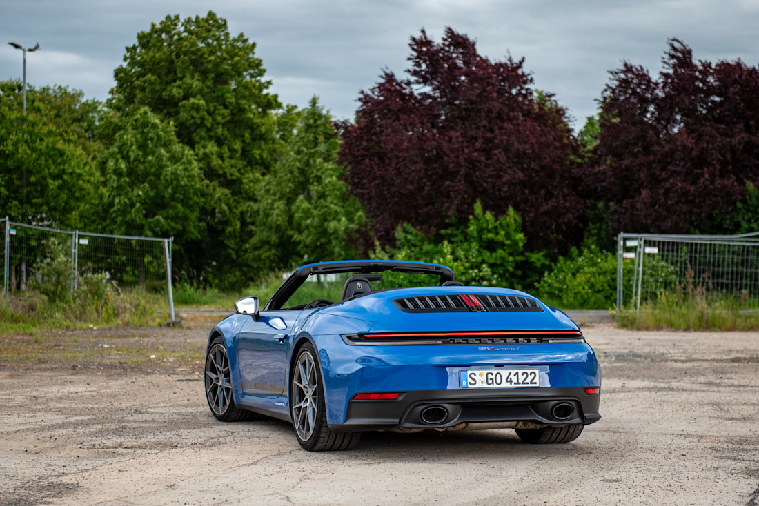 porsche-911-t-cabrio-2025-heck