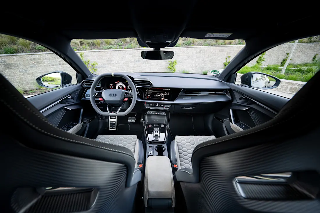 audi-rs3-2026-front-interior