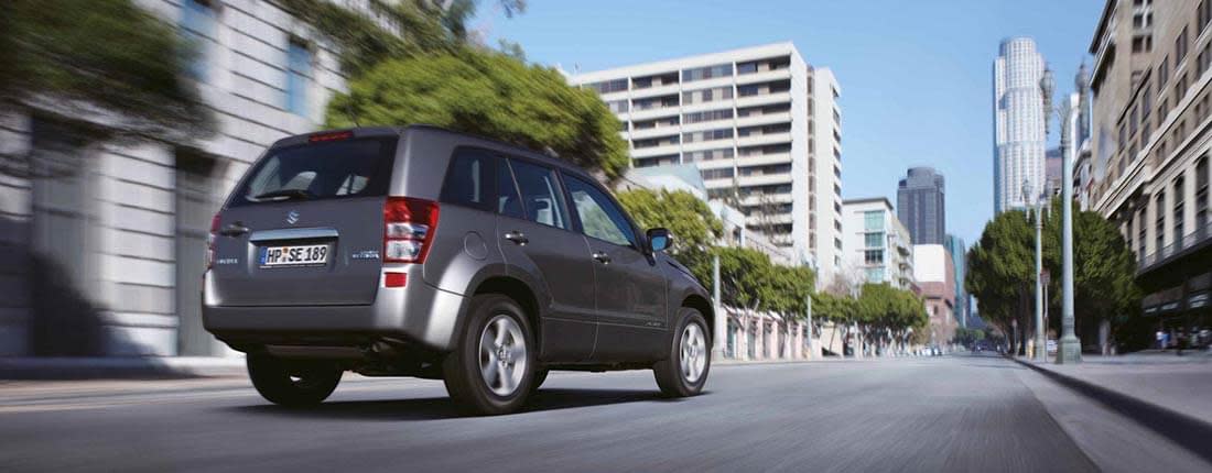 suzuki-grand-vitara-x30-back