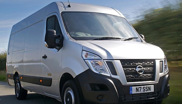Nissan NV400