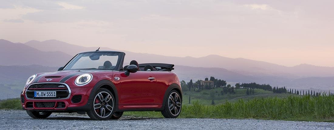mini-cabrio-john-cooper-works-l-03