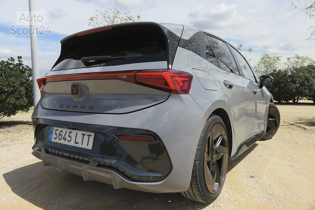 6_cupra_born.JPG