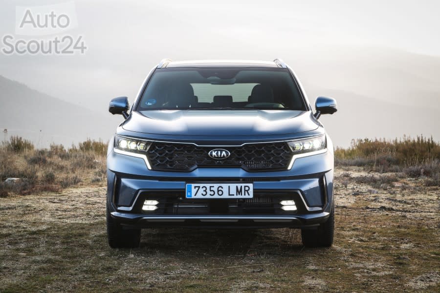 NUEVO KIA SORENTO PHEV - CALIDAD MEDIA_001 (1).jpg