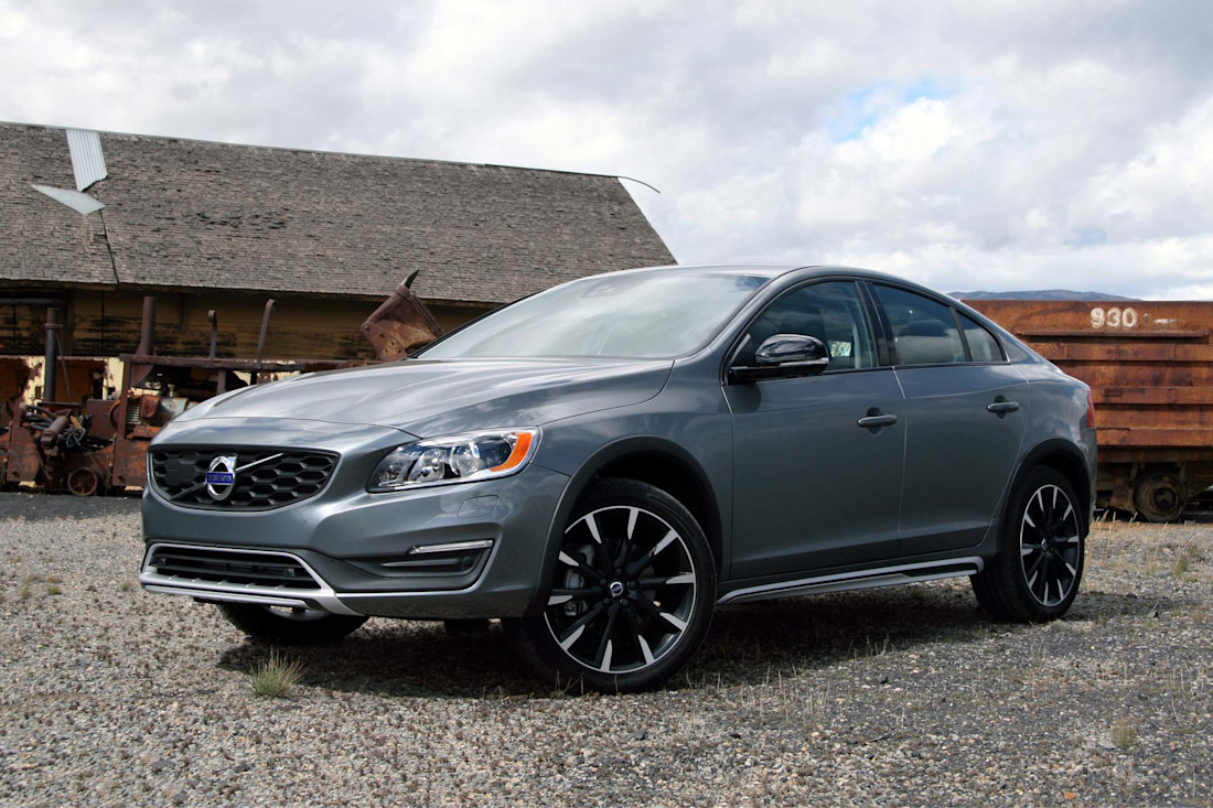 First Drive: 2017 Volvo S60 Cross Country