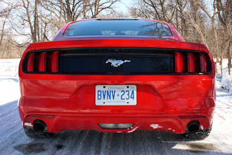 Editorial 2015 ford mustang ecoboost hl 07