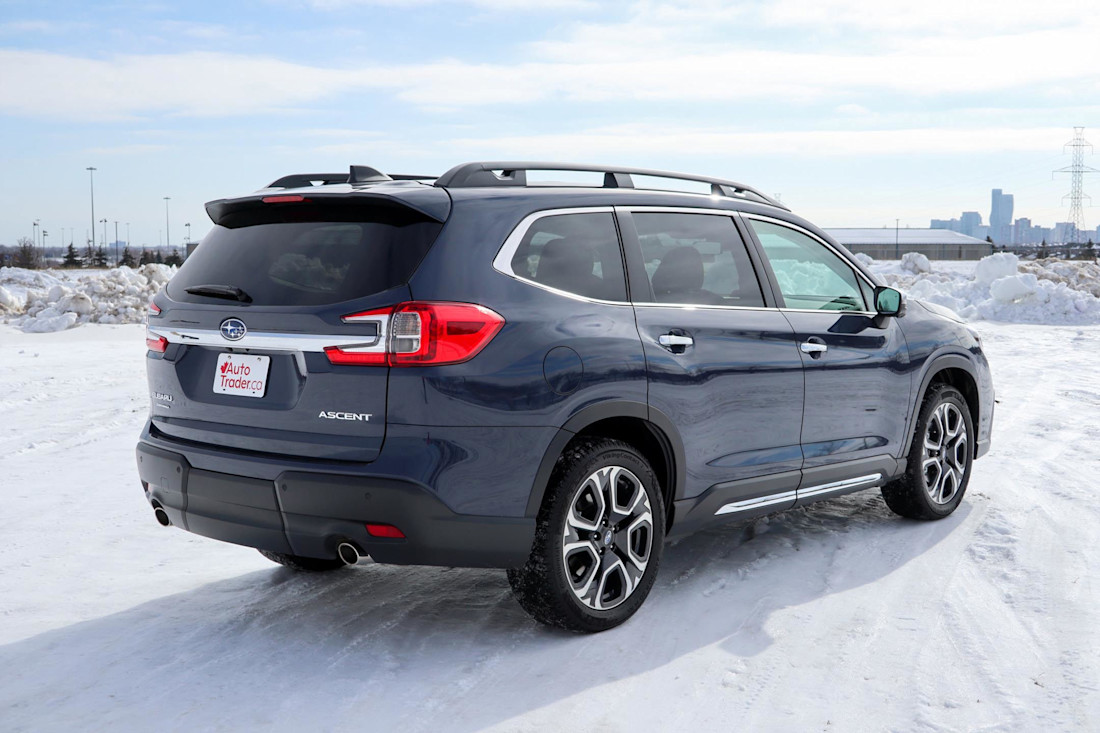 Editorial 2023 subaru ascent premier 07 jm
