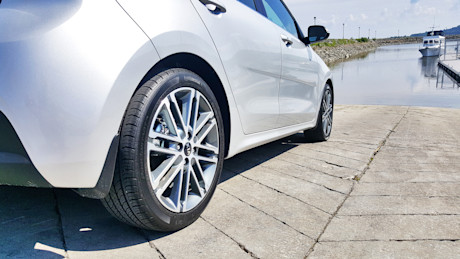 Editorial 2018 kia rio 5 door 14 nd