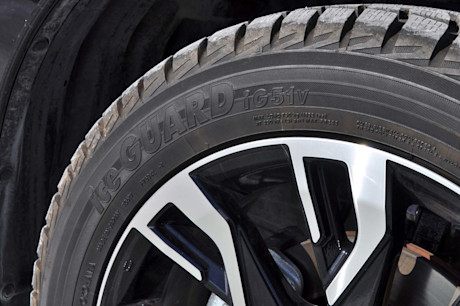 Editorial 2018 mitsubishi outlander phev gt s awc 32 mb