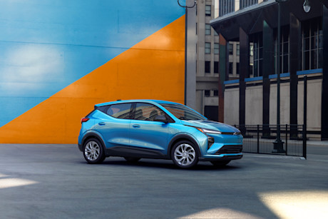 Editorial chevrolet bolt 2027 passenger side