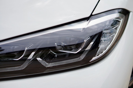 Editorial 2022 bmw i4 edrive40 11 jl