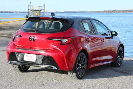 Editorial 2024 toyota corolla hatchback xse td 240115 05 jm