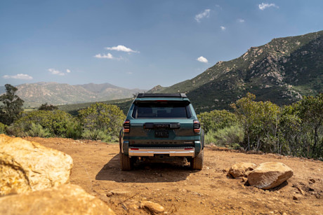 Editorial 2025 toyota 4runner trailhunter 240409 05 toyota