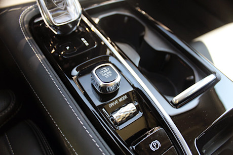 Editorial 2021 volvo s90 recharge inscription 18 pb