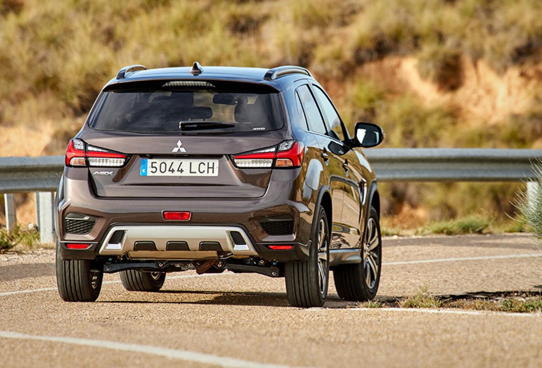 mitsubishi_asx (7).jpg