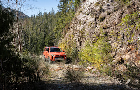Editorial 2024 toyota 4runner trd off road td 240412 09 jw