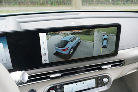 Editorial 2023 genesis gv60 performance awd 25 di