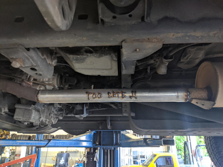 Editorial straight pipe replacement for catalytic converter after theft ifixcarsyo