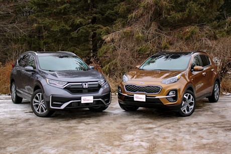 Editorial 2020 honda cr v vs 2020 kia sportage 02 sha