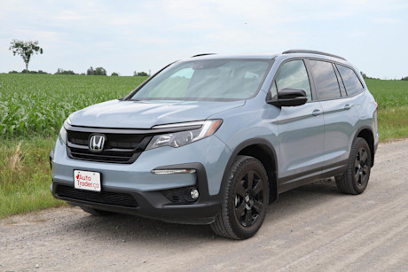 Editorial 2022 honda pilot trailsport 02 jm
