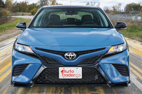 Editorial 2022 toyota camry xse v6 trd 01 di