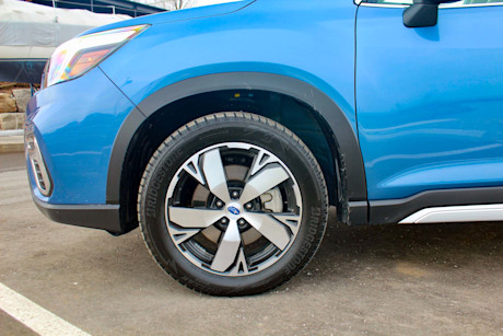 Editorial 2020 subaru forester premier 08 pb
