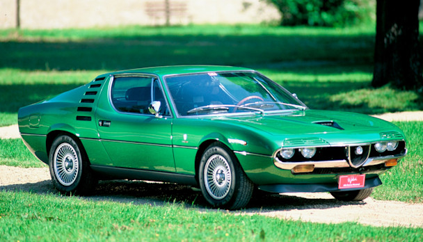 Alfa Romeo Montreal