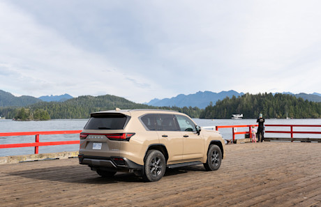 2025 Lexus LX 700h Overtrail+ Review Image