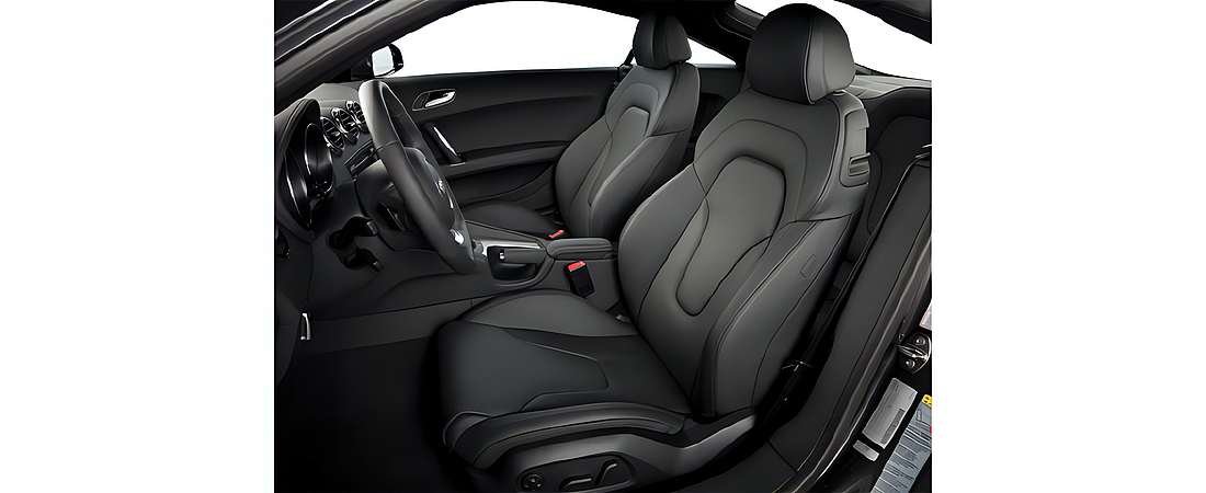 Audi TTS 2012 8