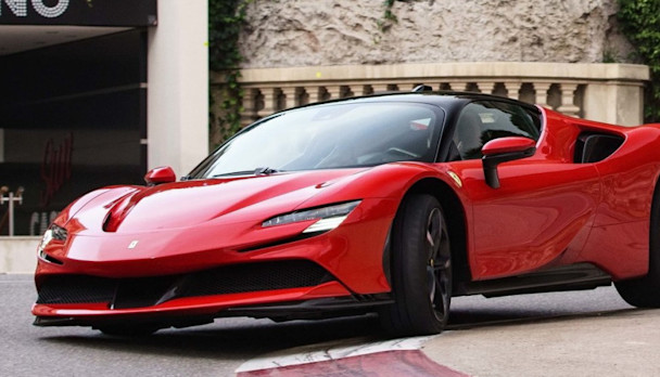 Ferrari SF90 Stradale
