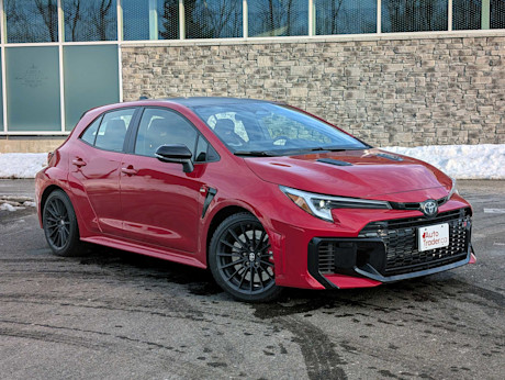 Editorial 2025 toyota gr corolla at td sbe 250303 4