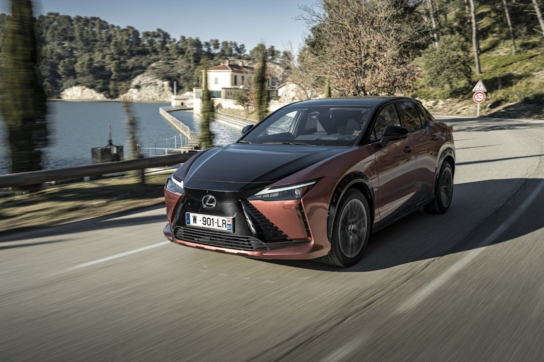 2023+RZ+450e+Sonic+Copper+Bitone+Dynamic_001