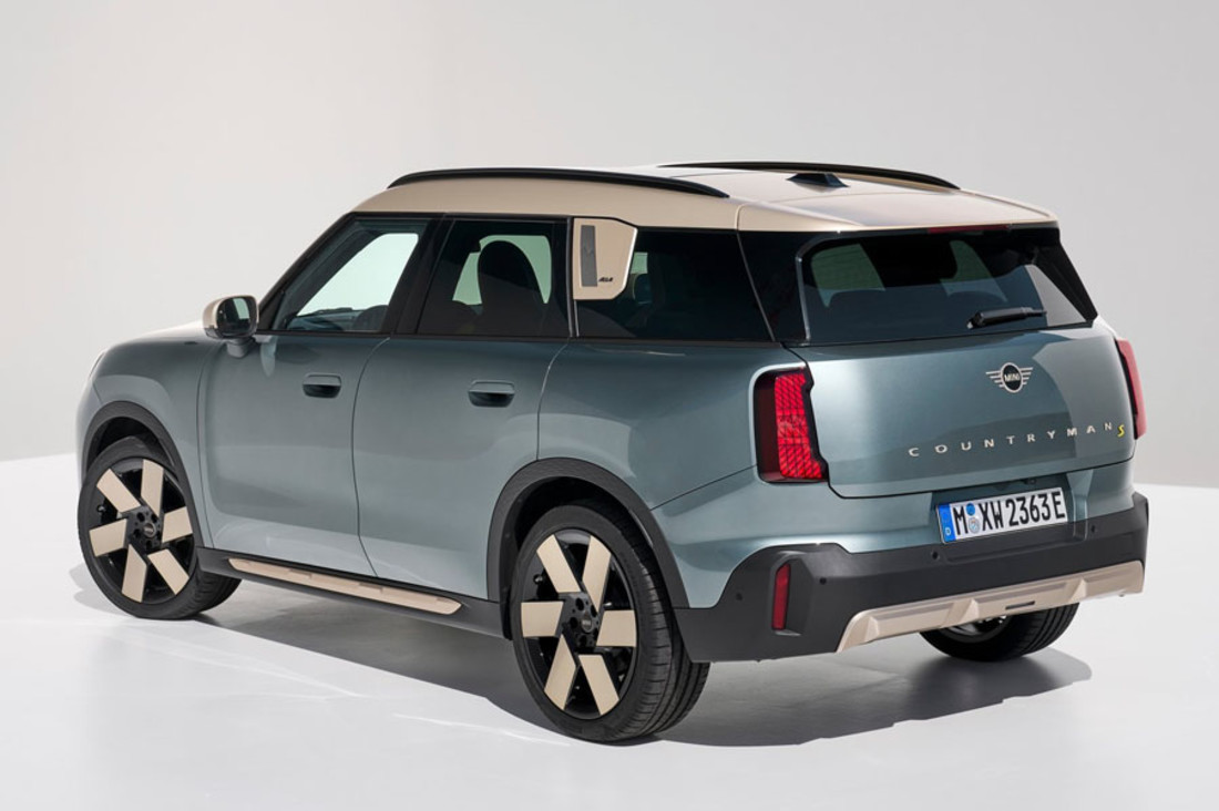 Mini-Countryman_SE_ALL4-2024-1600-0d.jpg