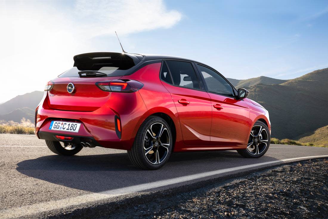 vOLvCv6d0KZhXbNKTQjP9-266493fec37f2cda50a3d0f0e5d5d8d8-Opel-Corsa-507432-1100